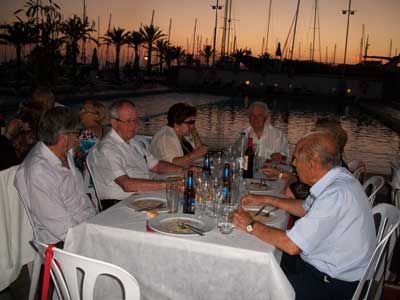 Cena solidaria en el Club Náutico de S’Arenal a beneficio de la Junta de Balears de la AECC