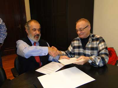 Firma del convenio en favor de los laringectomizados de Bizkaia