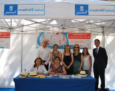 Los Balance positivo de la AECC tras llevar su mensaje de prevención a 26 piscinas municipales de Madrid