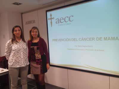 Empleadas de AENOR se interesan en la prevención del cáncer de mama a través de la AECC