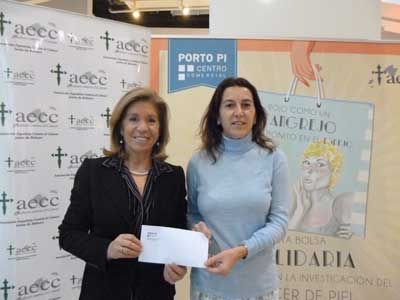 Donativo de Porto Pi Centro Comercial por su campaña “Bolsas Solidarias” 