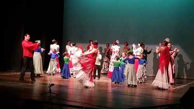 La Escuela de Danza de José Antonio Paniagua vuelve a levantar la admiración del público más solidario de  San Martín de la Vega