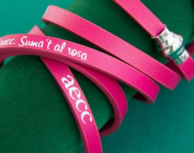 Barcelona es mou contra el càncer de mama