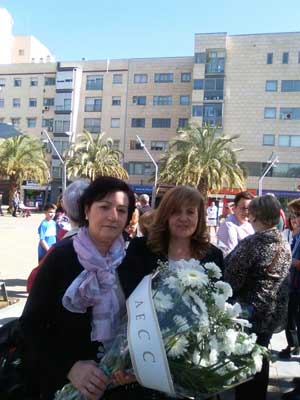 La AECC de Torrejón de Ardoz se une al Ayuntamiento en el homenaje a las víctimas del 11-M
