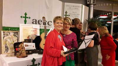 La IX Cena benéfica de la AECC Tres Cantos reúne a 362 comensales con espíritu solidario